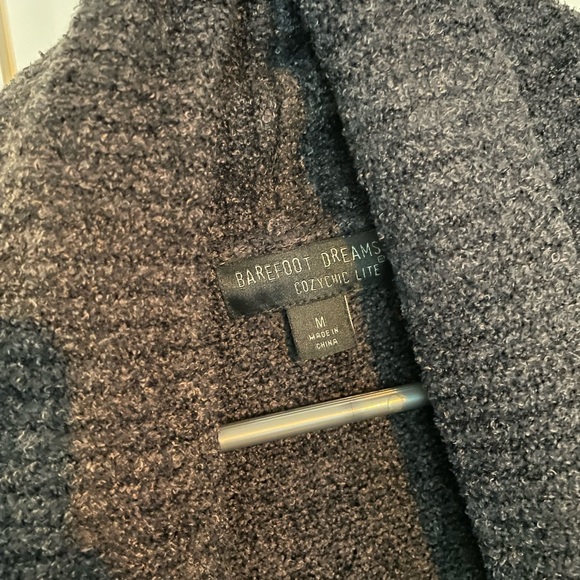 Barefoot Dreams Black Cozychic Lite Terry Style Cardigan Size M - Picture 3 of 5